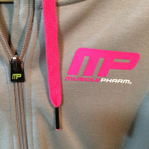 MusclePharm Zip Up - Picture 2 of 4